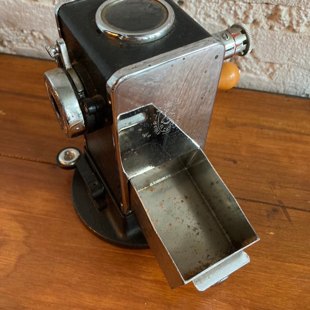 El Casco Pencil Sharpener Chrome & Black M-430 CN