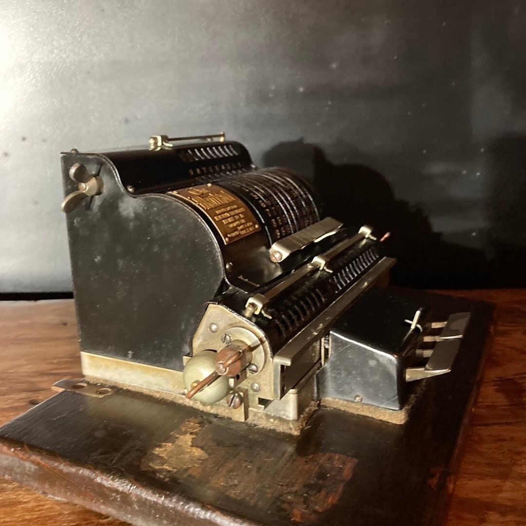 Antique 1916 Marchant Adding Calculating Machine